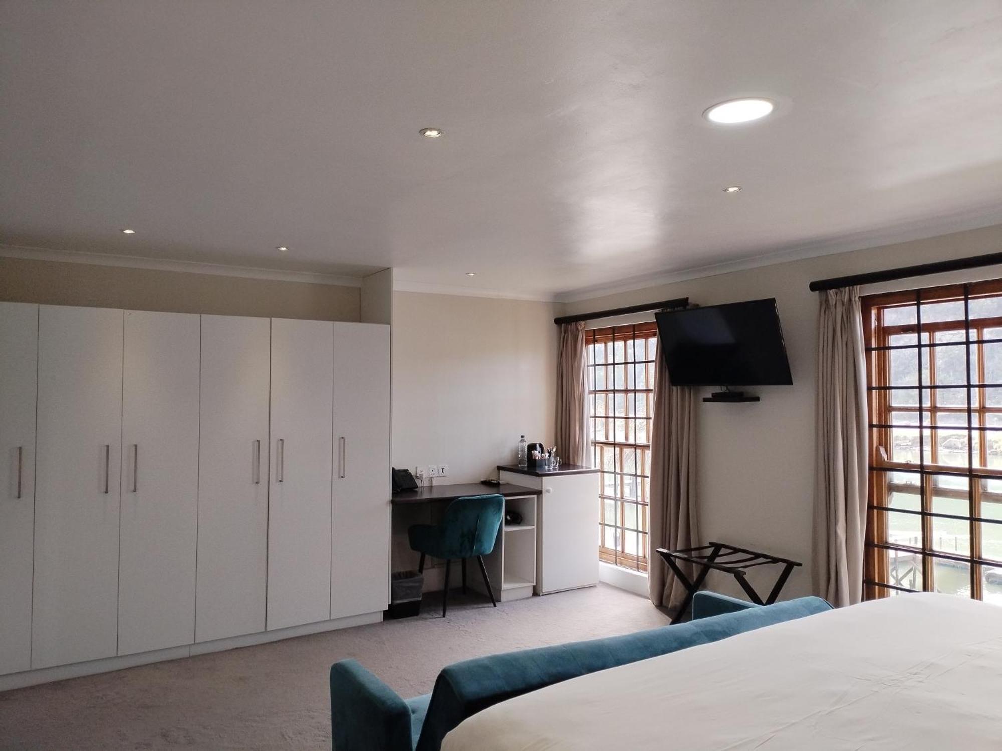 Mypond Stenden Hotel Port Alfred Ruang foto