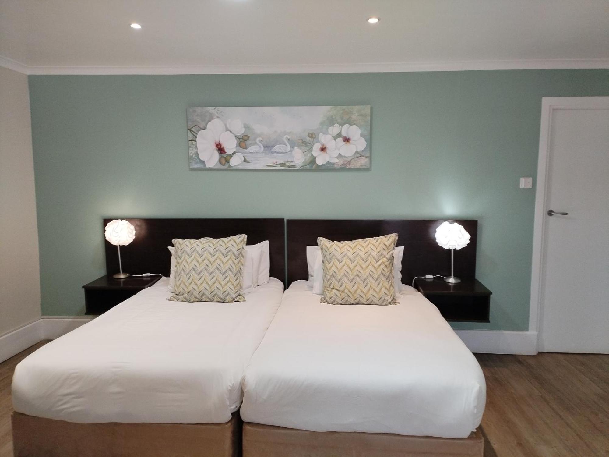 Mypond Stenden Hotel Port Alfred Ruang foto