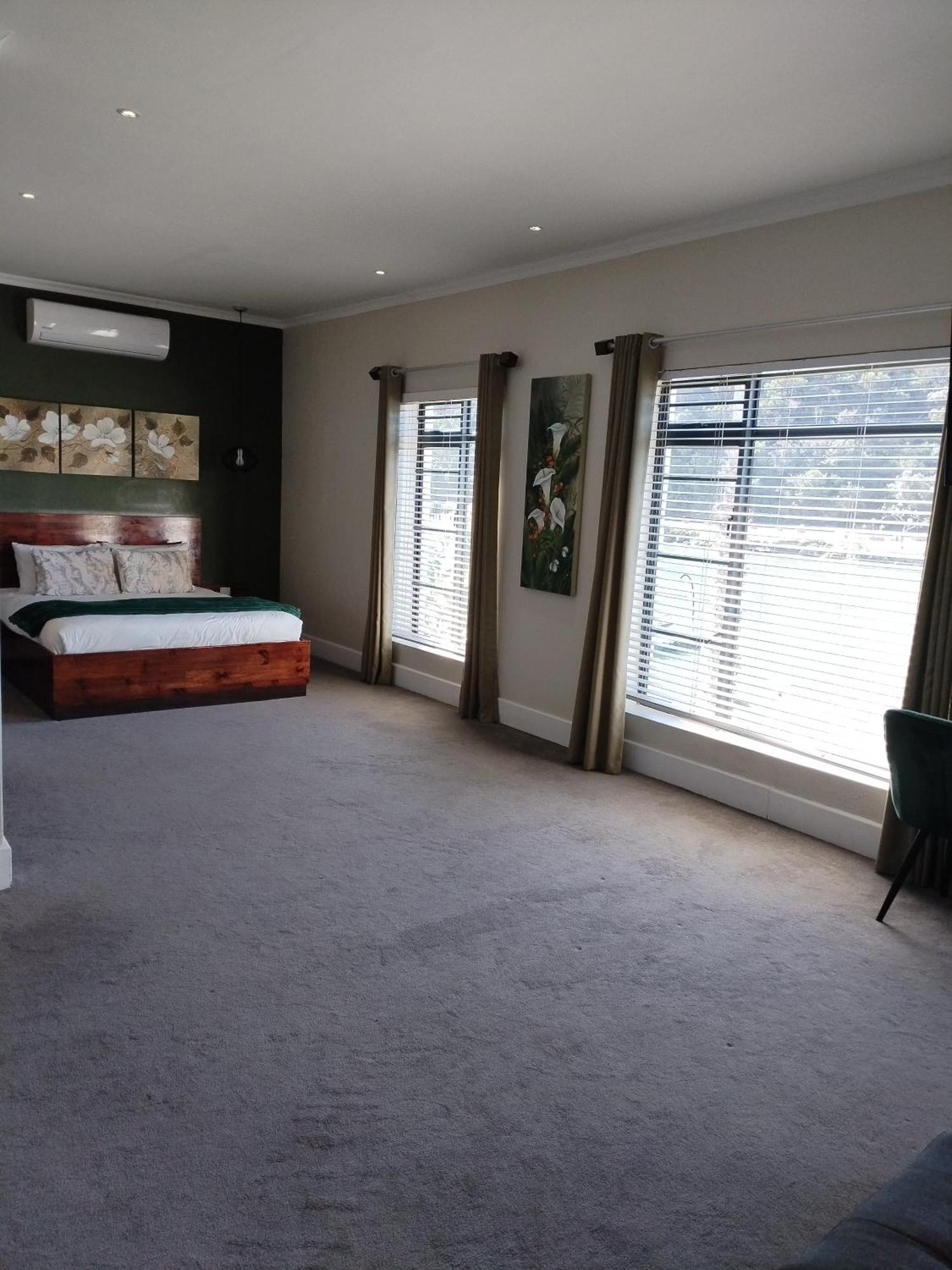 Mypond Stenden Hotel Port Alfred Ruang foto