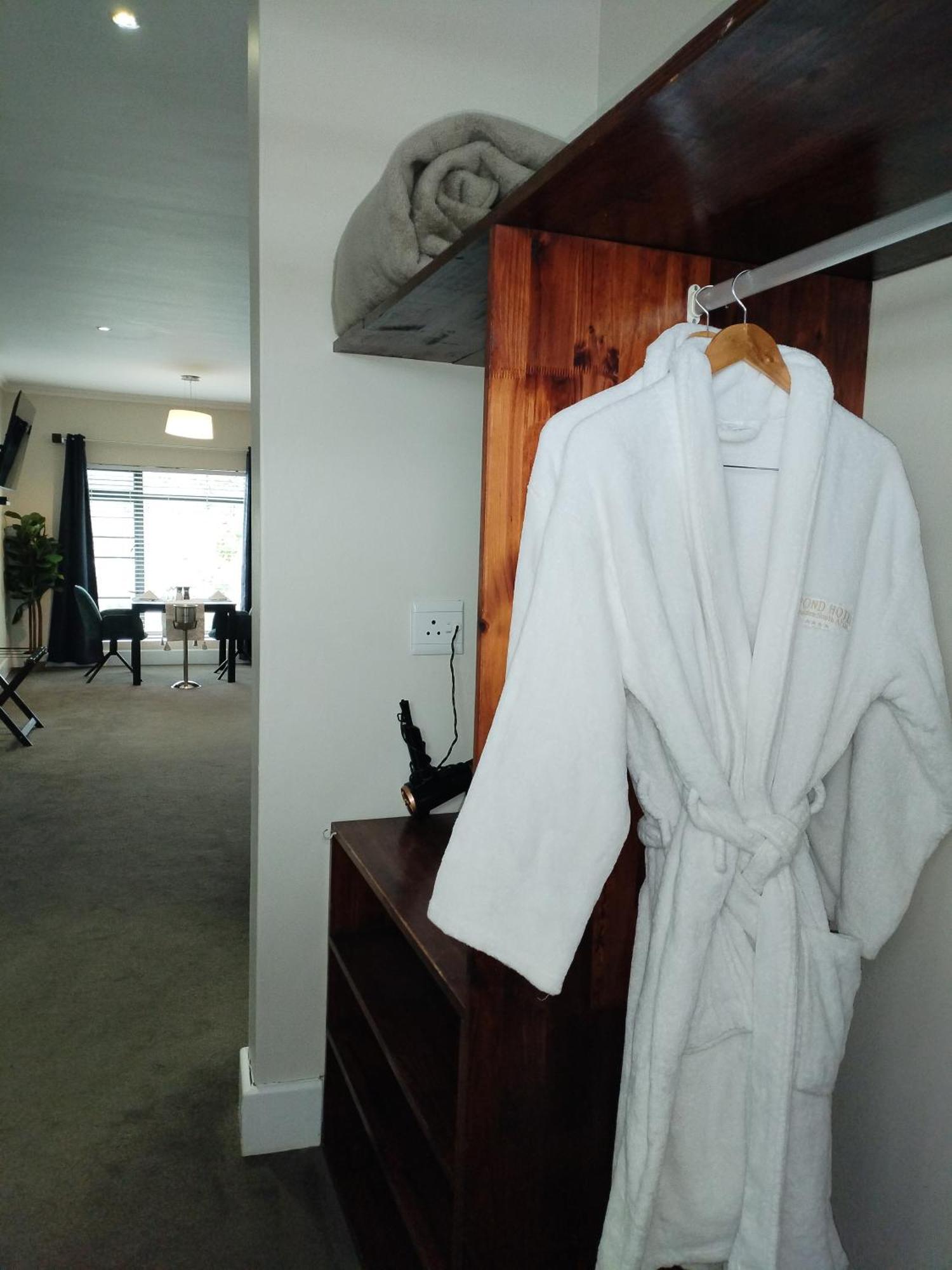 Mypond Stenden Hotel Port Alfred Ruang foto